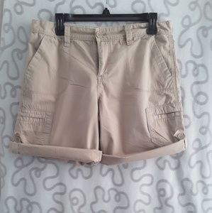 Calvin Klein Womens Cargo Short Khaki6